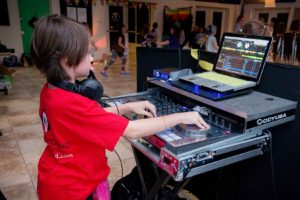 dj-lessons-header-